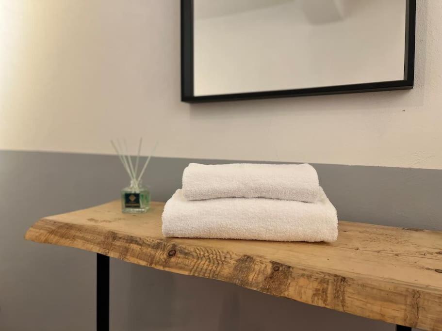 2-Bedroom Flat In The Heart Of Bergamo City Centre מראה חיצוני תמונה